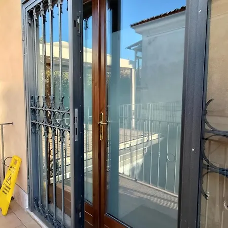 Fronte Fiera 2 Apartament *